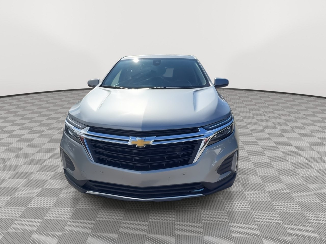 Used 2024 Chevrolet Equinox LT AWD/4WD image 3