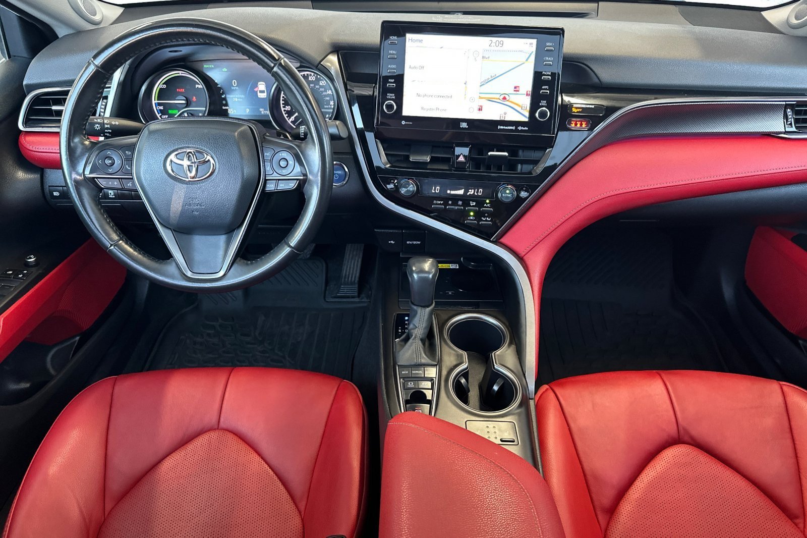Certified 2023 Toyota Camry XSE w/ Navigation Package FWD image 12