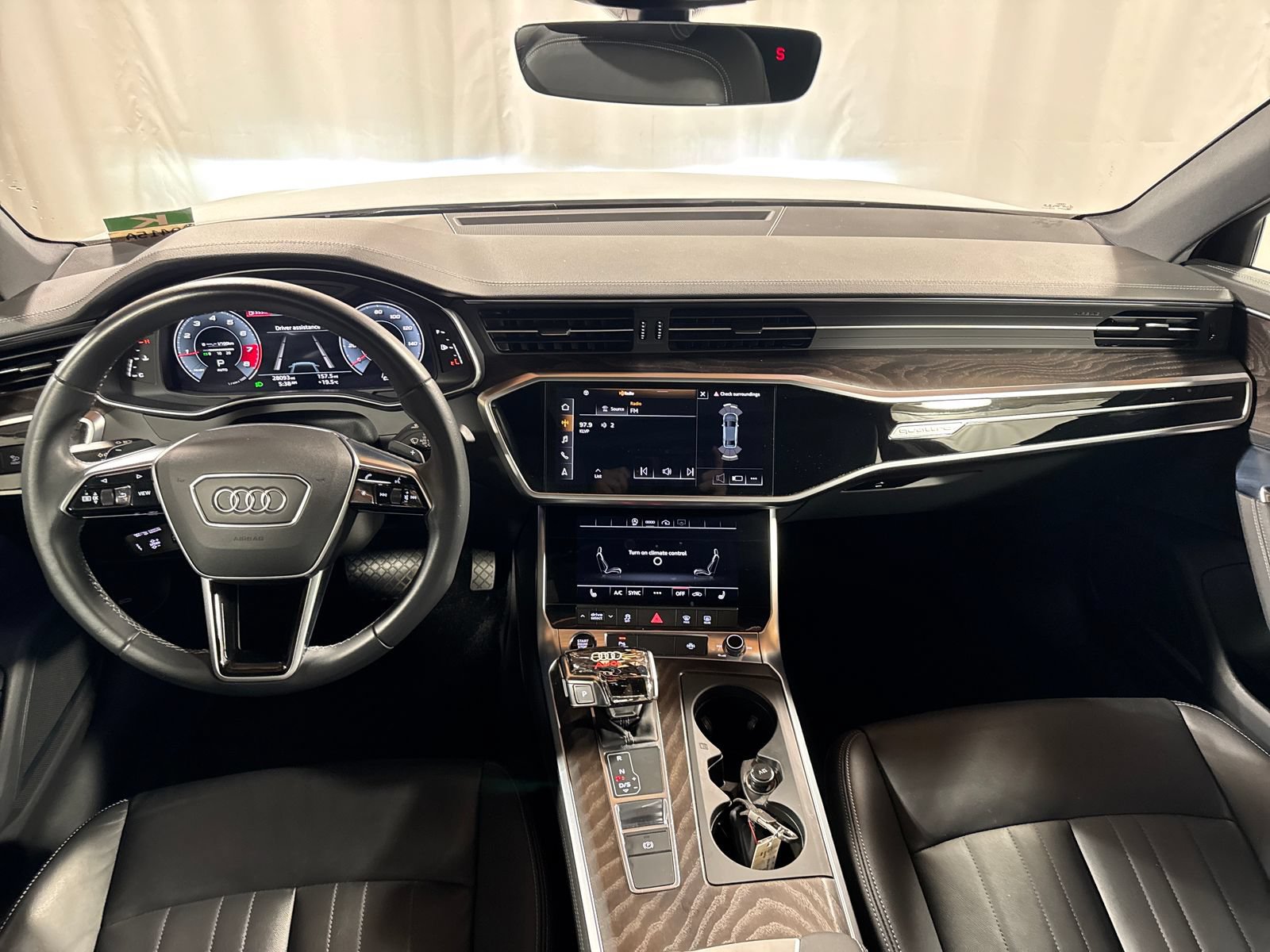 Used 2021 Audi A6 Premium Plus w/ Premium Plus Package AWD/4WD image 4