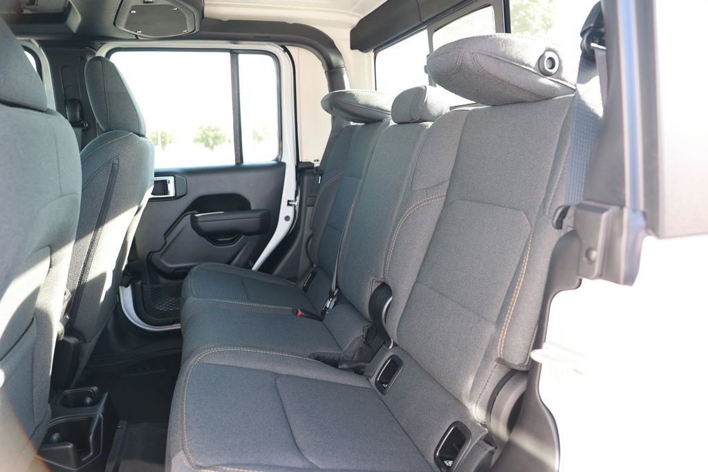 New 2026 Jeep Gladiator Sport image 30