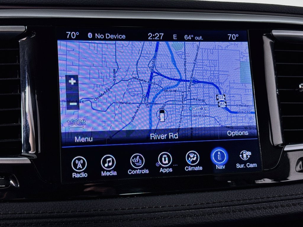 Used 2017 Chrysler Pacifica Limited FWD image 34