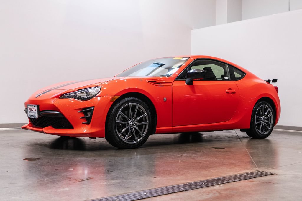 Used 2017 Toyota 86 860 Special Edition RWD image 3