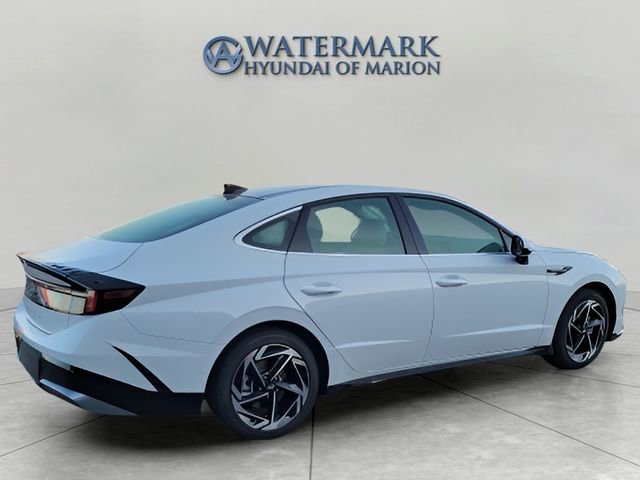New 2025 Hyundai Sonata SEL image 3