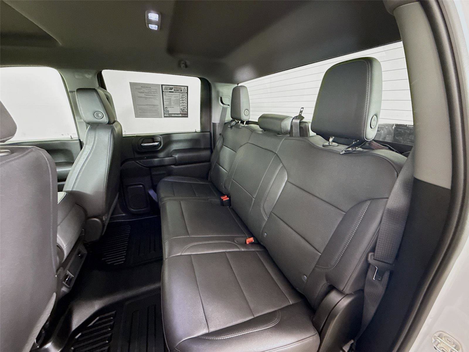 Used 2024 Chevrolet Silverado 3500 W/T image 15