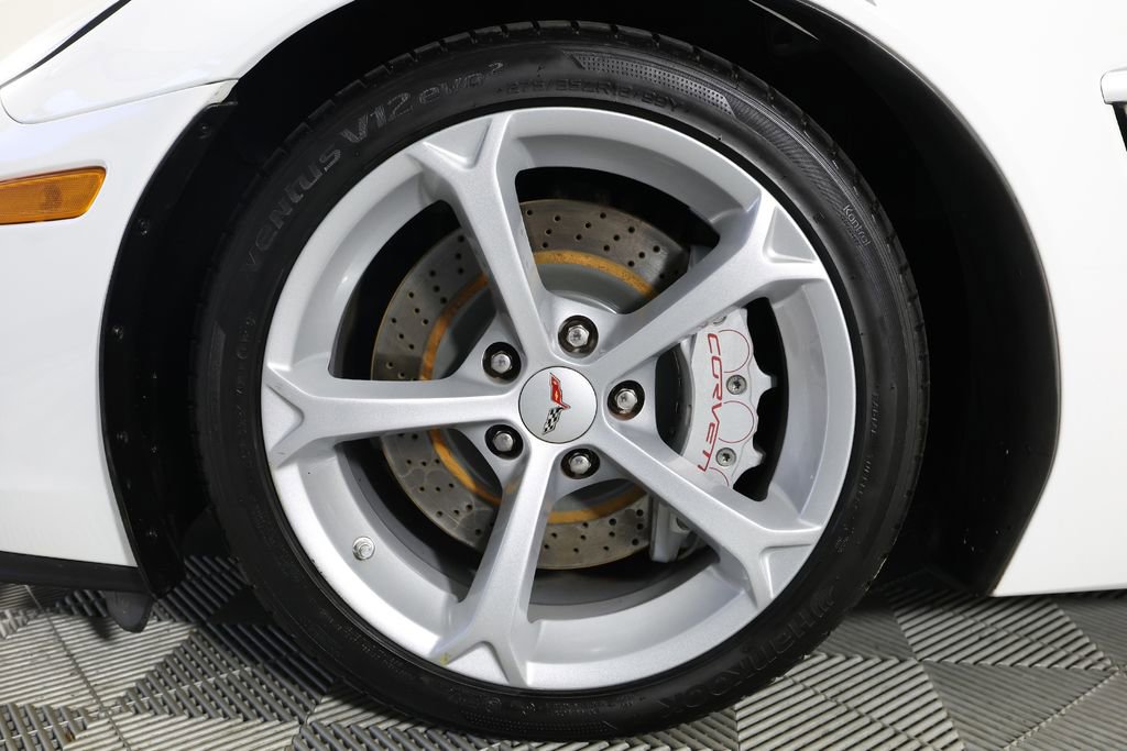 Used 2011 Chevrolet Corvette Grand Sport w/ Preferred Equipment Group RWD image 44