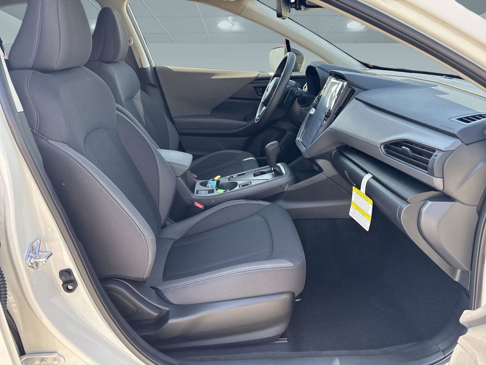 Used 2025 Subaru Crosstrek 2.0i Premium image 25