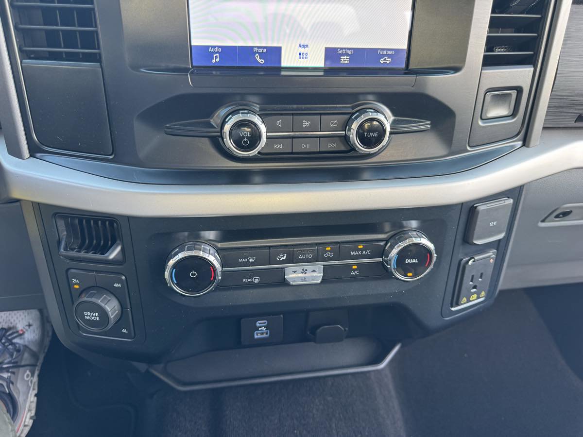 Used 2022 Ford F150 XLT w/ Equipment Group 301A Mid image 31