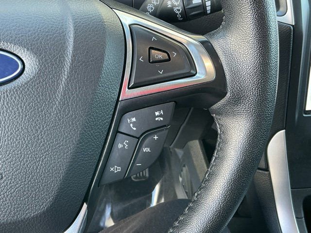 Used 2024 Ford Edge SEL image 26