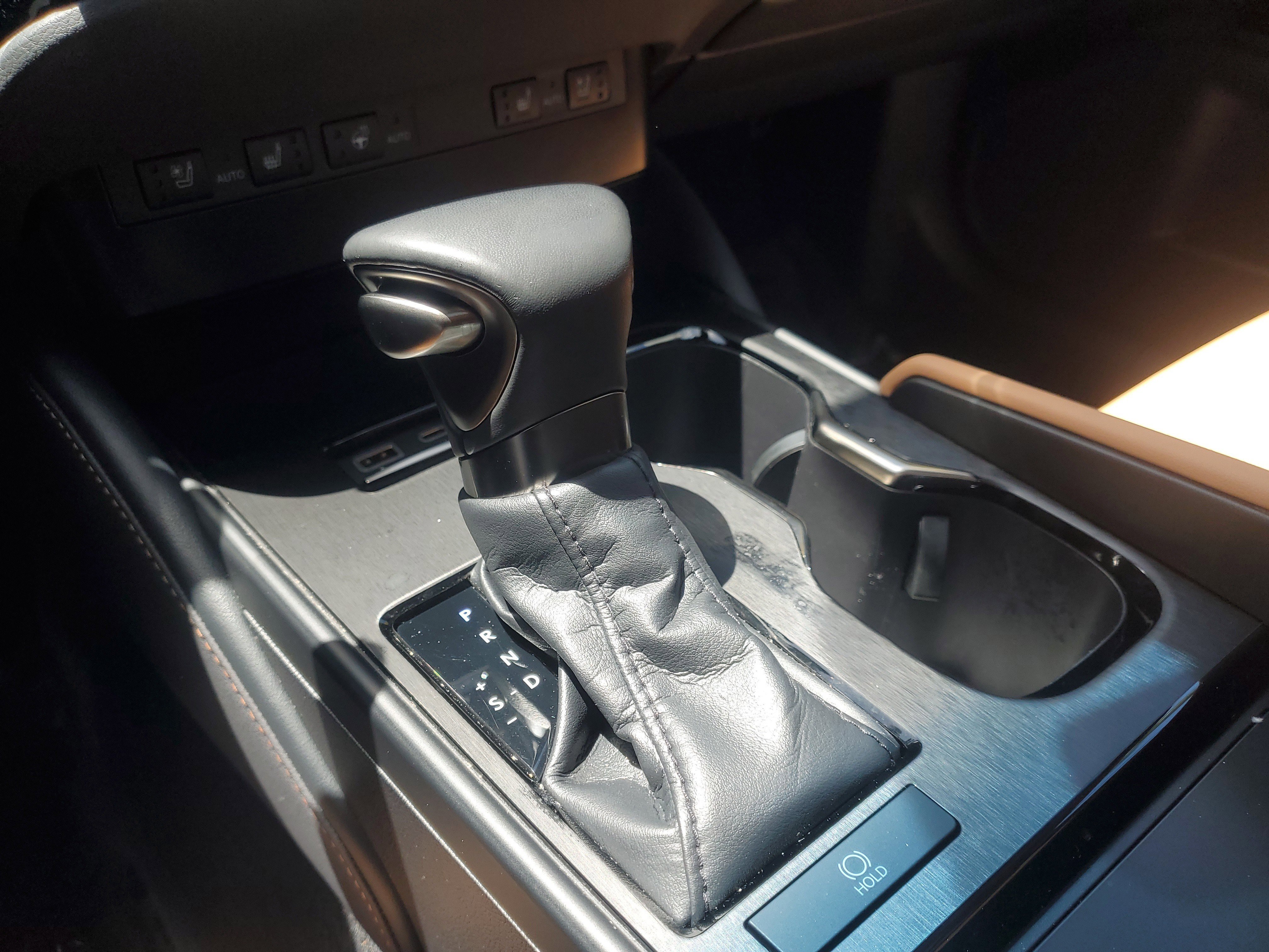 Certified 2024 Lexus ES 350 w/ Premium Package FWD image 28