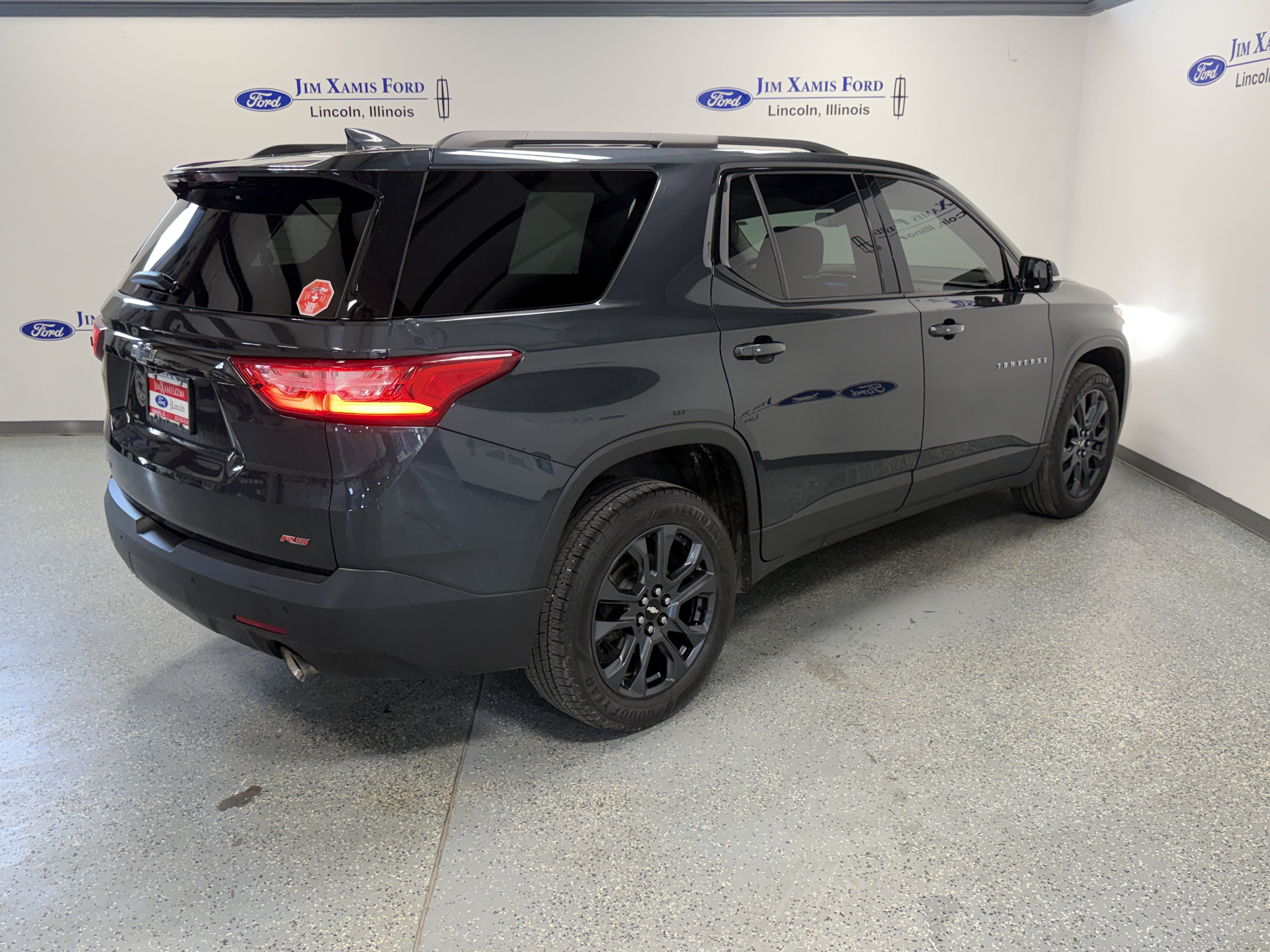 Used 2020 Chevrolet Traverse RS FWD image 38