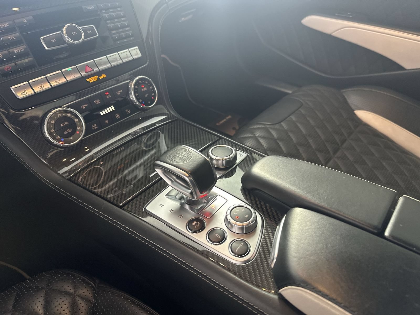 Used 2016 Mercedes-Benz SL 63 AMG image 21