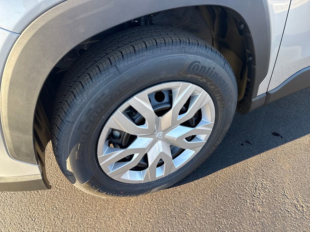 New 2026 Toyota Corolla Cross L image 23