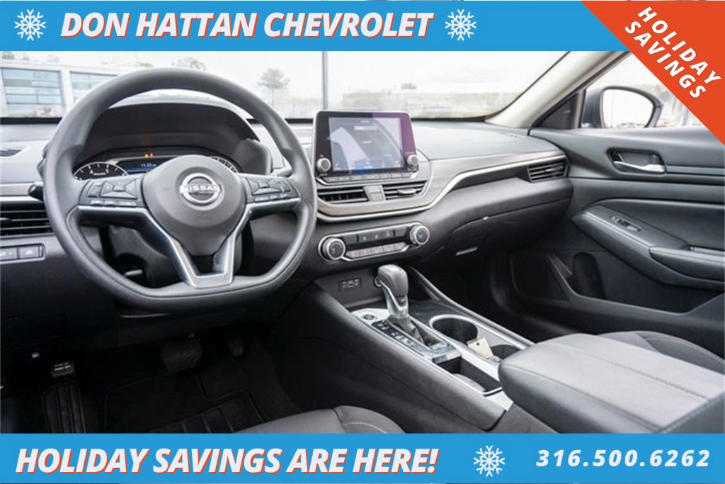 Used 2024 Nissan Altima 2.5 SV image 25