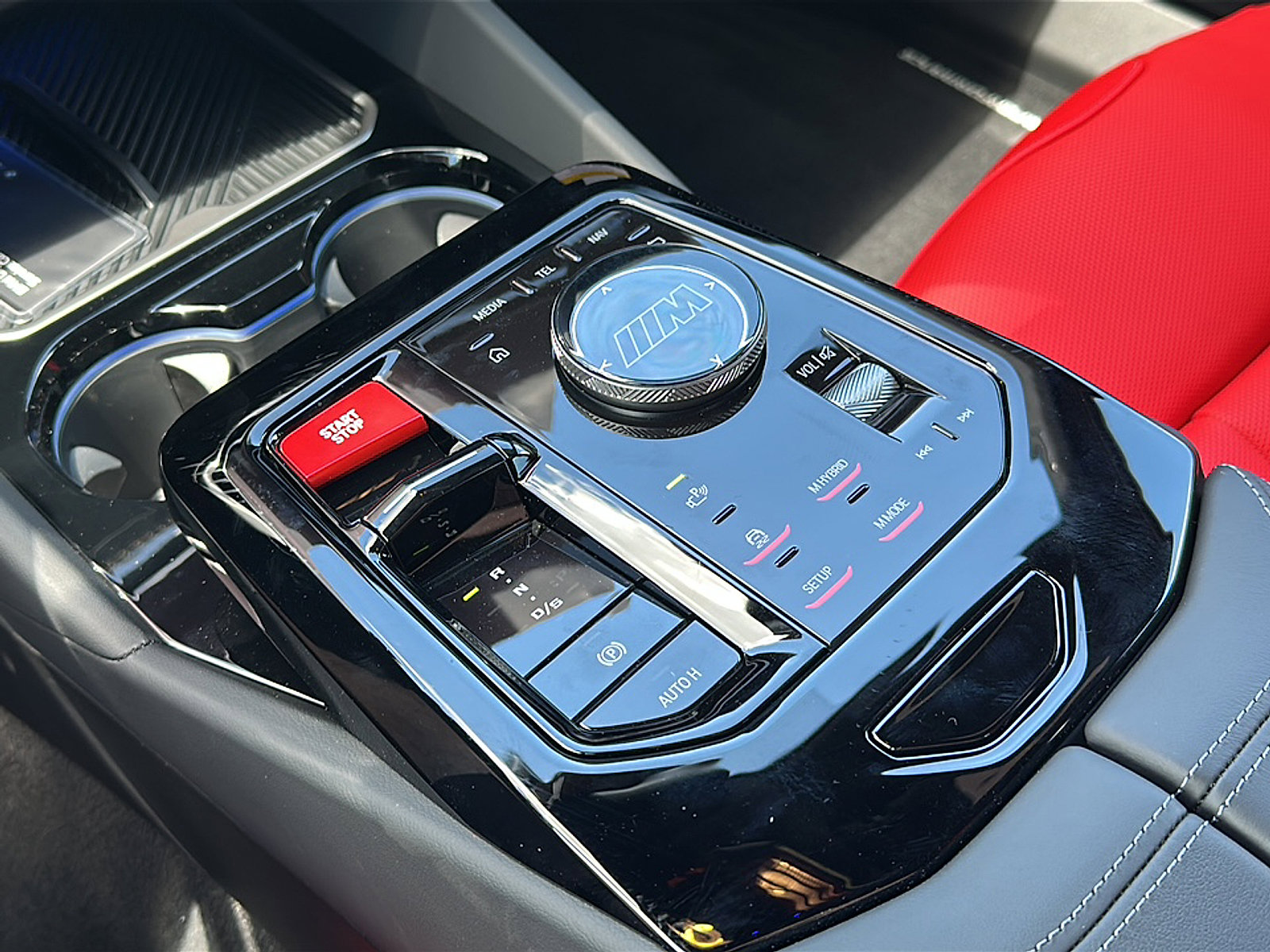 New 2026 BMW M5 w/ Carbon Package image 28