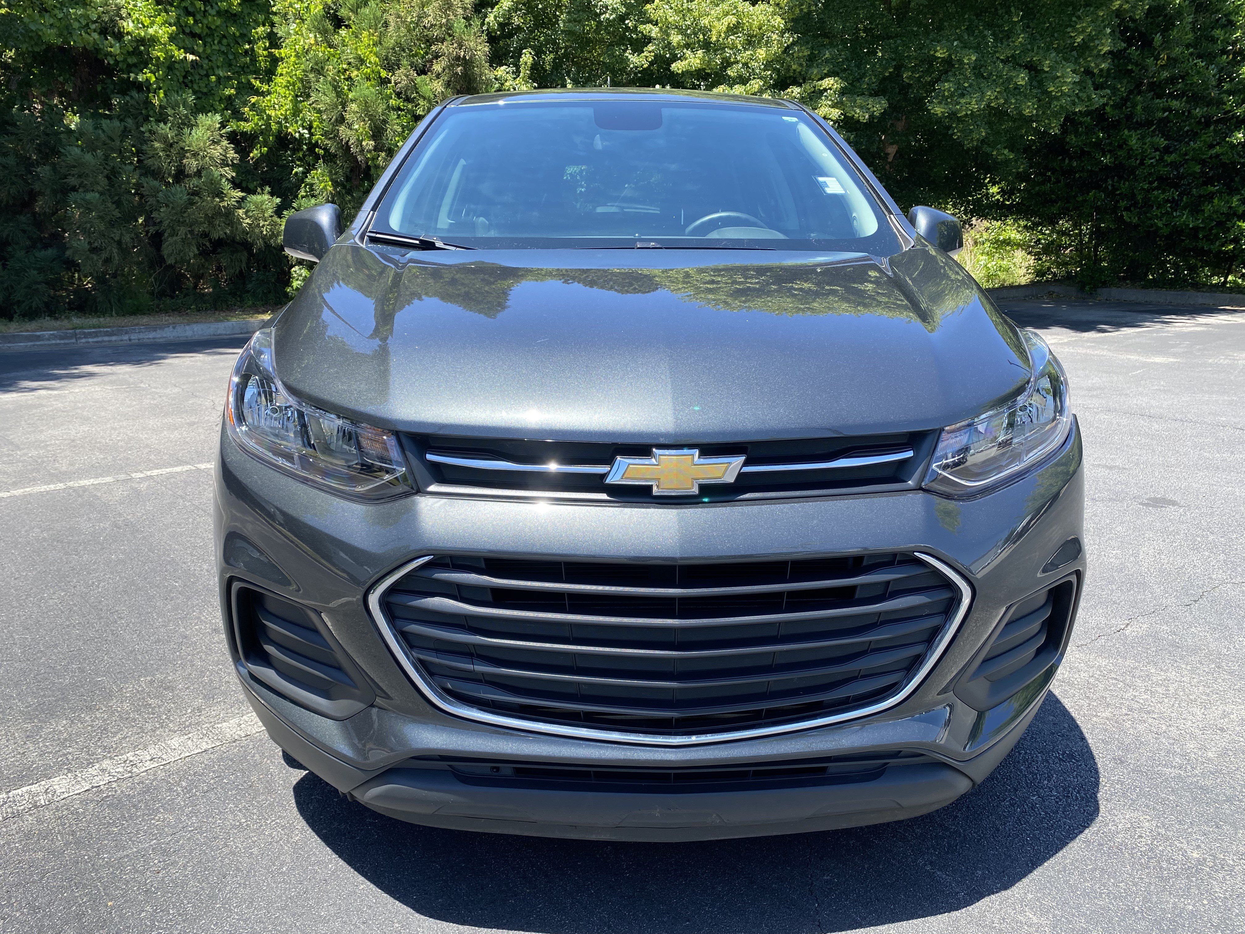 Used 2020 Chevrolet Trax LS FWD image 3