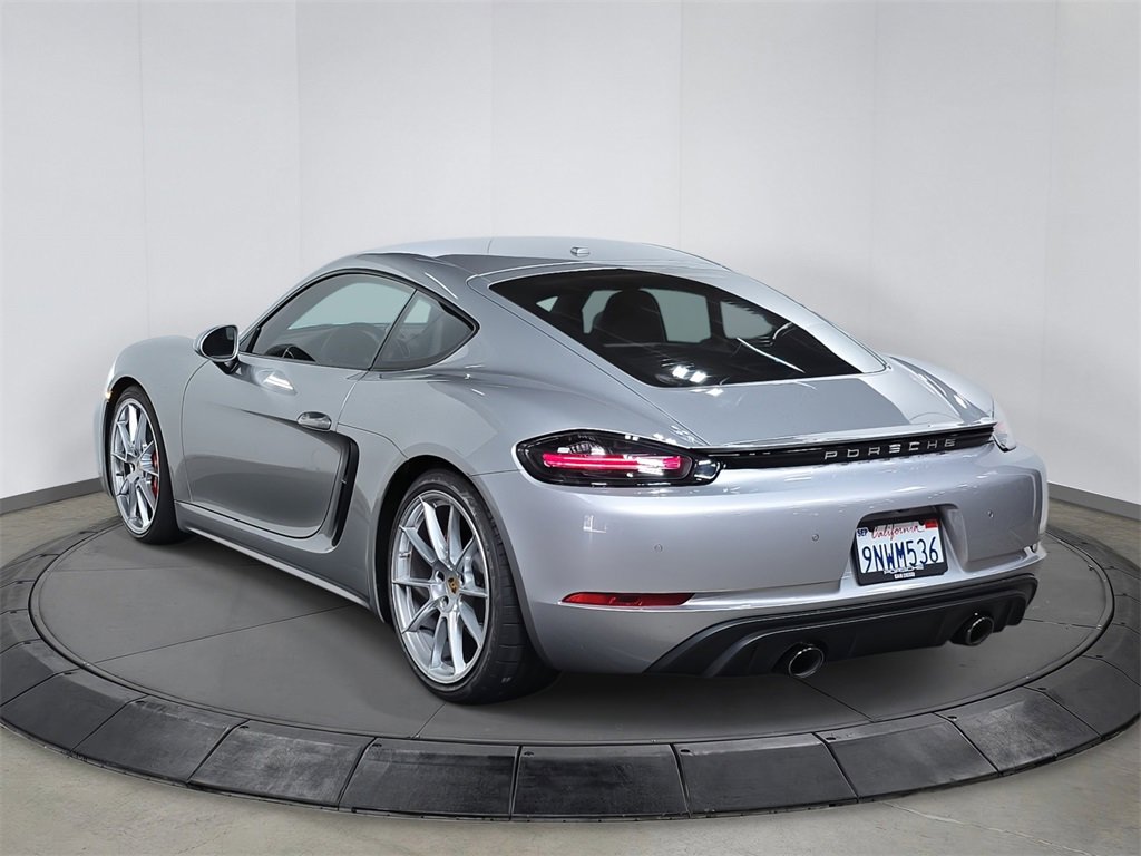 Certified 2024 Porsche 718 Cayman GT4 image 3