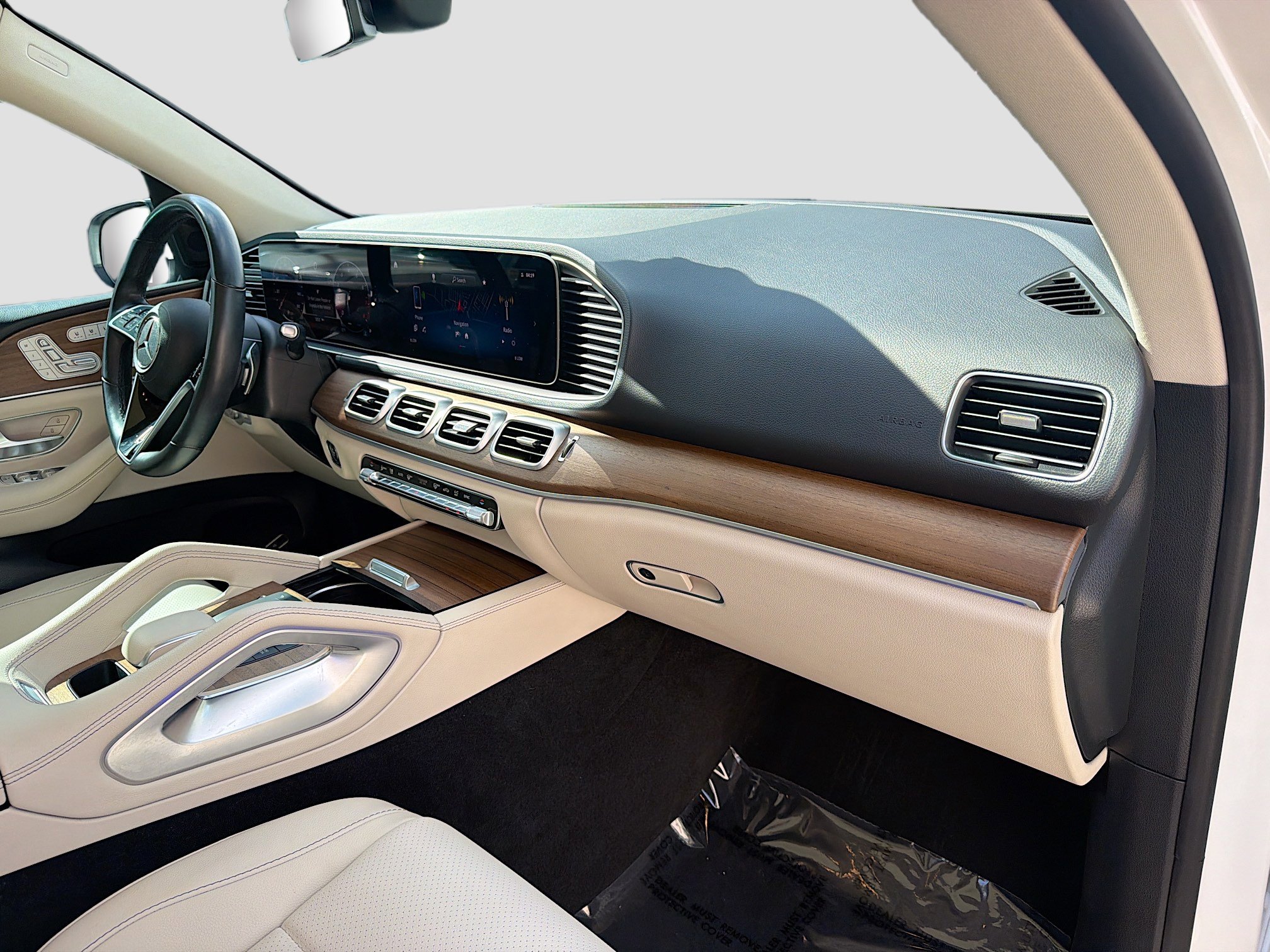 Used 2024 Mercedes-Benz GLE 450 4MATIC image 33