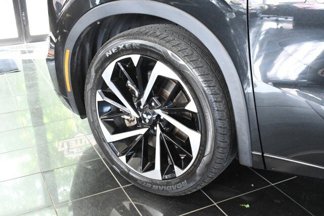 Used 2023 Mitsubishi Outlander SEL AWD/4WD image 14