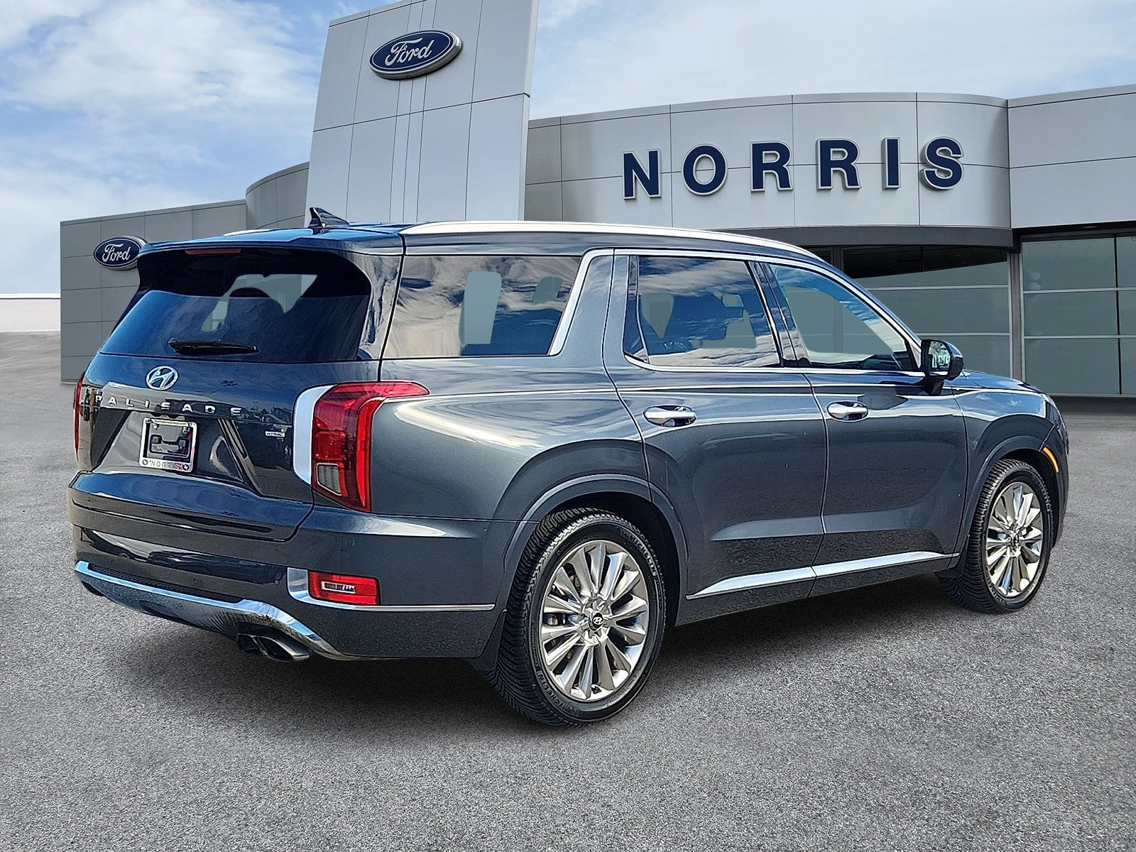 Used 2020 Hyundai Palisade Limited image 4