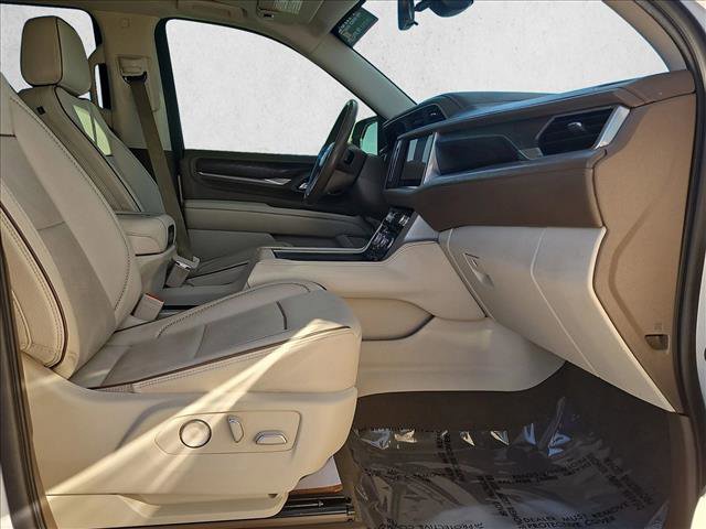 Used 2021 GMC Yukon Denali w/ Denali Premium Package image 24