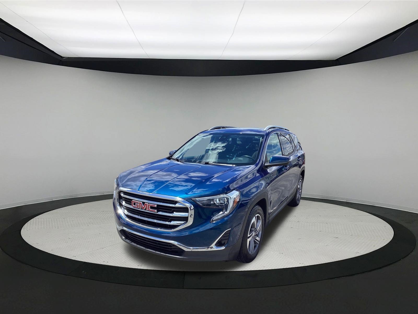 Used 2021 GMC Terrain SLT w/ Infotainment Package II AWD/4WD image 4