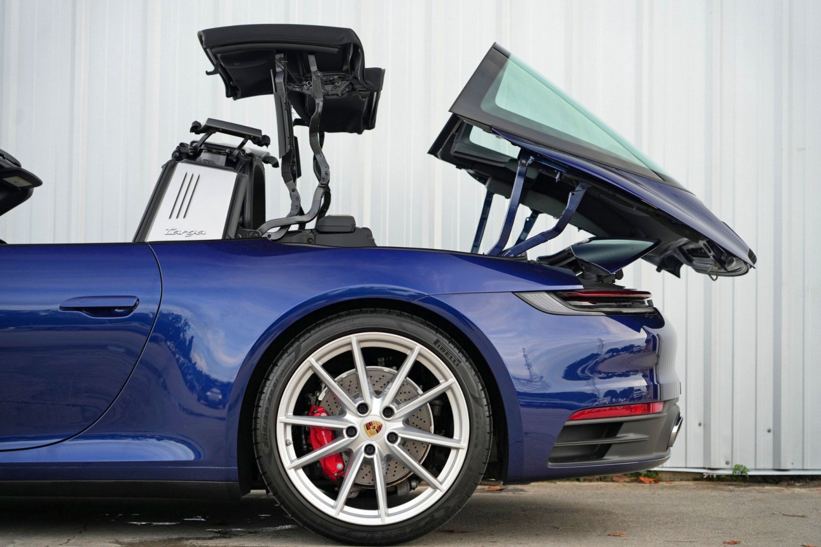 Used 2022 Porsche 911 Targa 4S w/ Premium Package AWD/4WD image 59