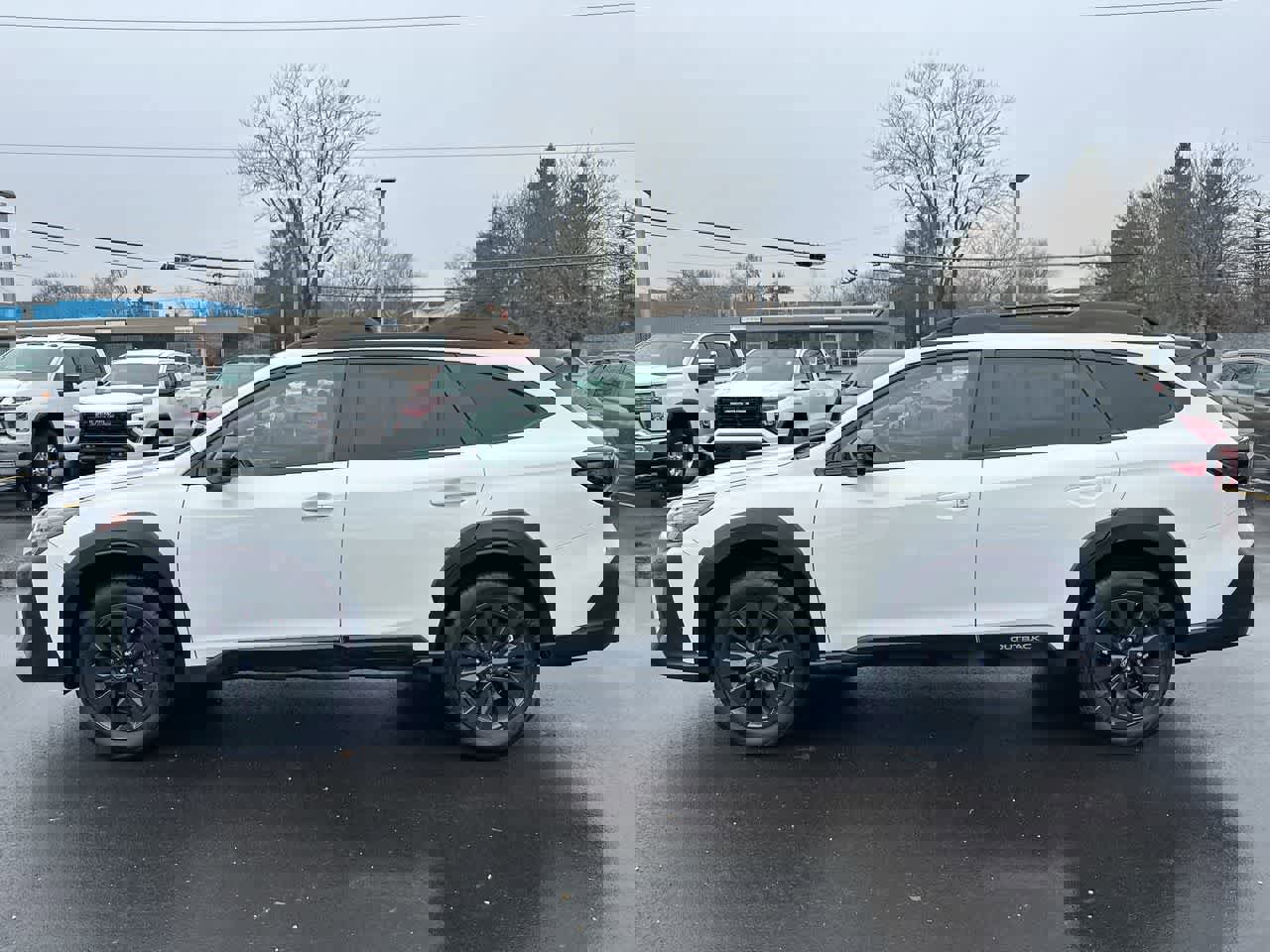 Used 2025 Subaru Outback Onyx Edition image 10