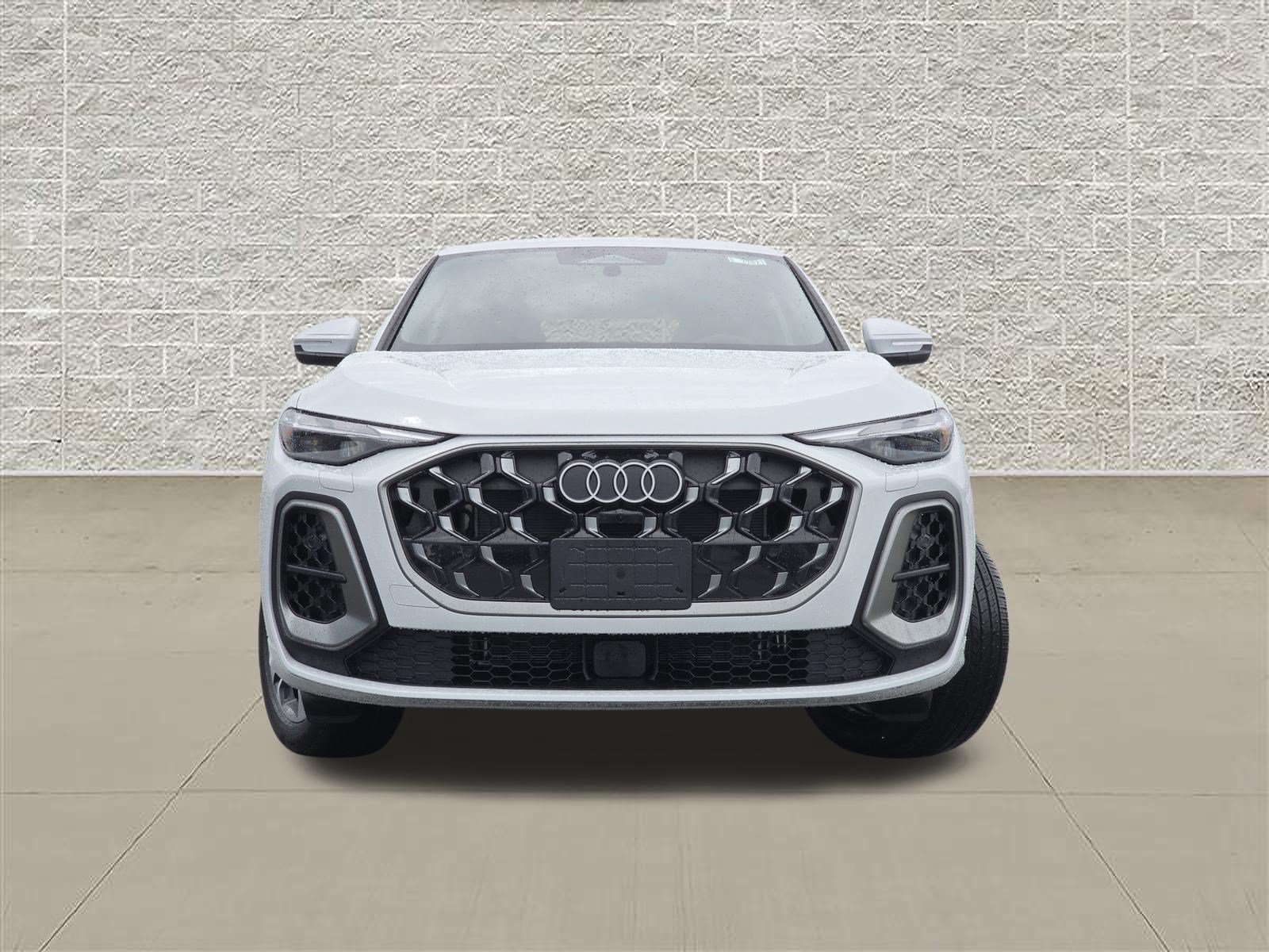 New 2026 Audi Q5 Premium AWD/4WD image 2