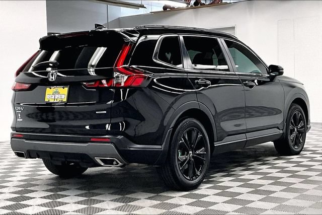 Used 2025 Honda CR-V Sport Touring image 13