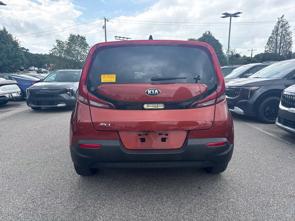 Used 2021 Kia Soul LX FWD image 4