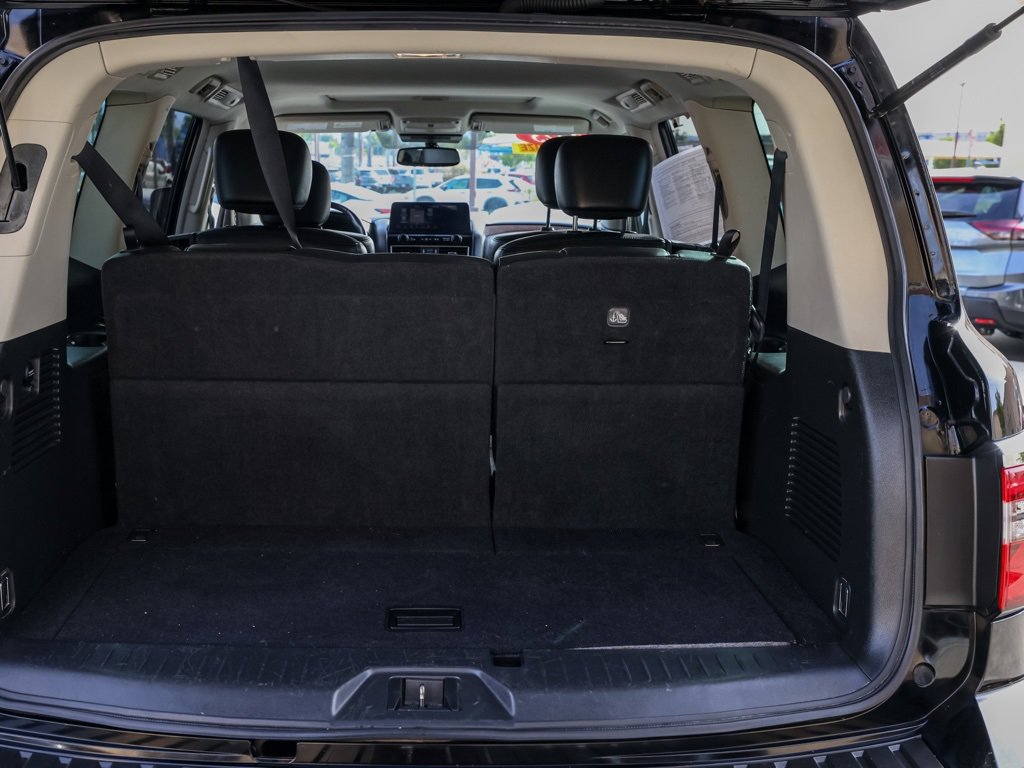 Used 2023 Nissan Armada SL w/ Captain's Chairs Package image 20