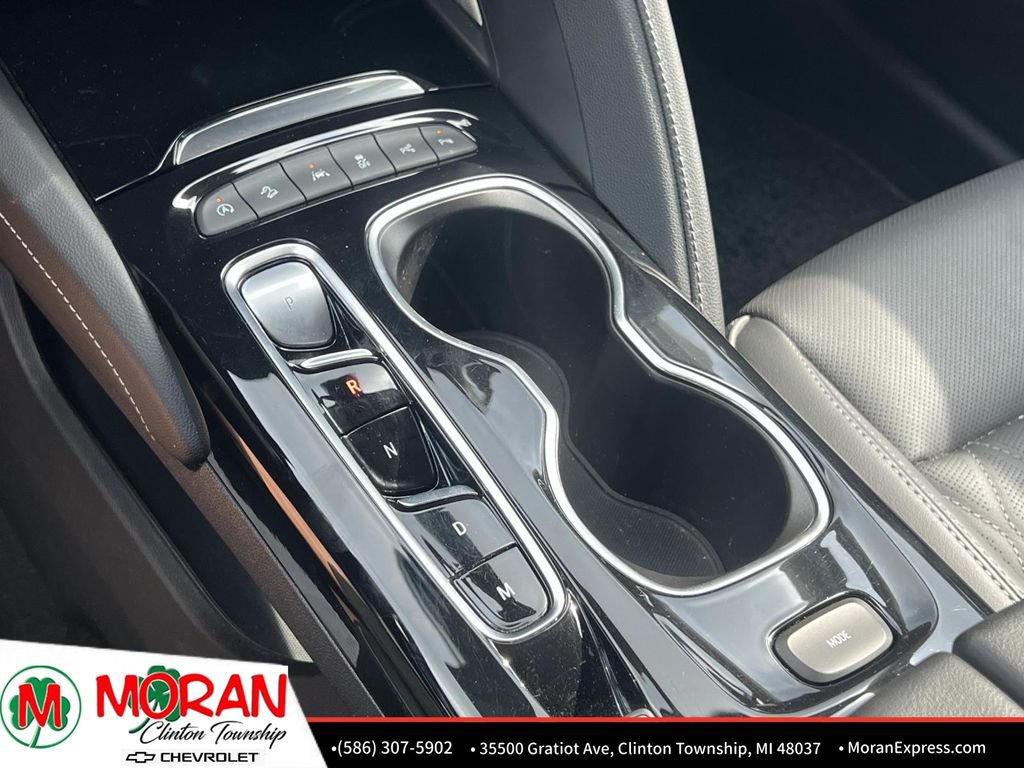 Used 2023 Buick Envision Avenir AWD/4WD image 24