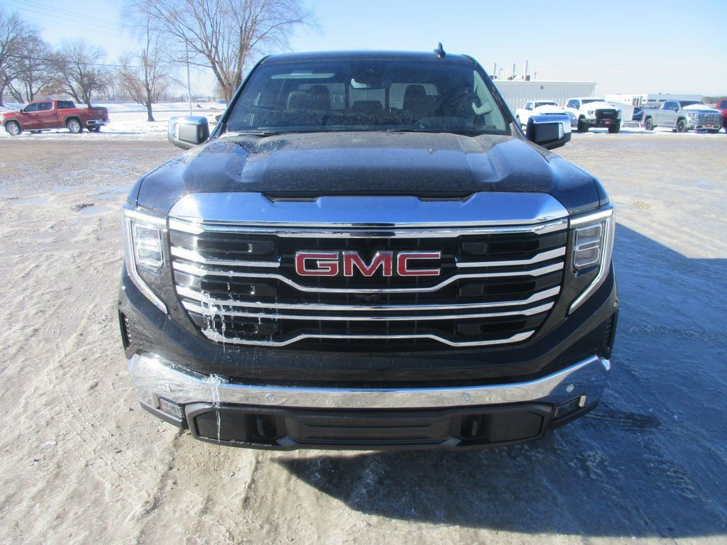 New 2026 GMC Sierra 1500 SLT w/ SLT Premium Plus Package image 12