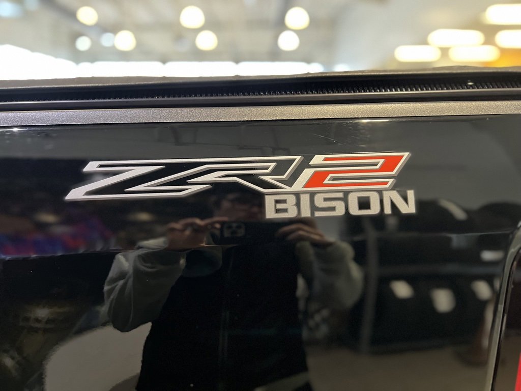 Used 2020 Chevrolet Colorado ZR2 w/ Colorado ZR2 Bison Edition image 7