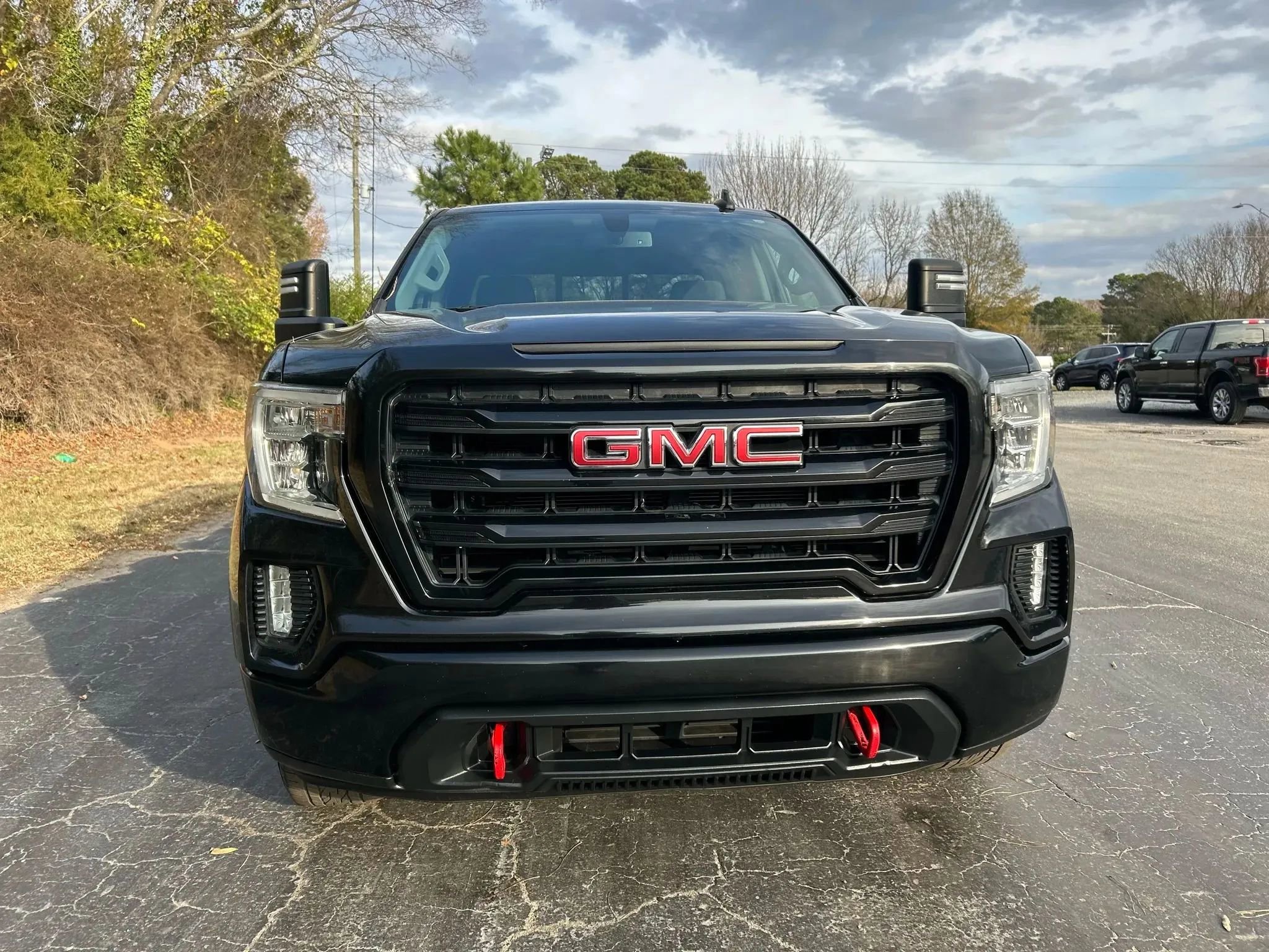 Used 2020 GMC Sierra 1500 Elevation w/ Elevation Value Package image 5