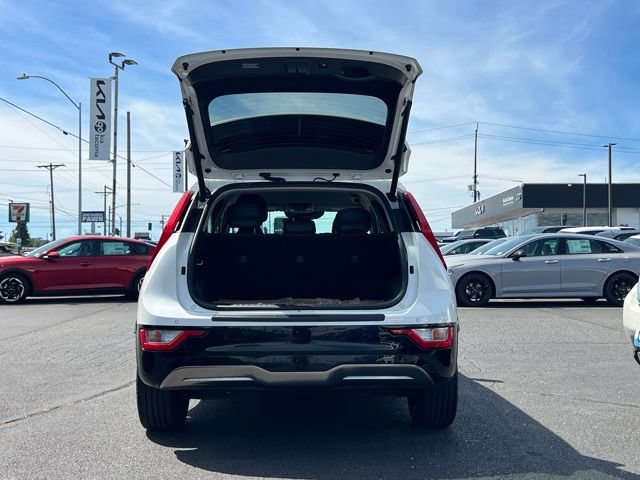 Certified 2025 Kia Niro Wind w/ Wind Preserve Package FWD image 10