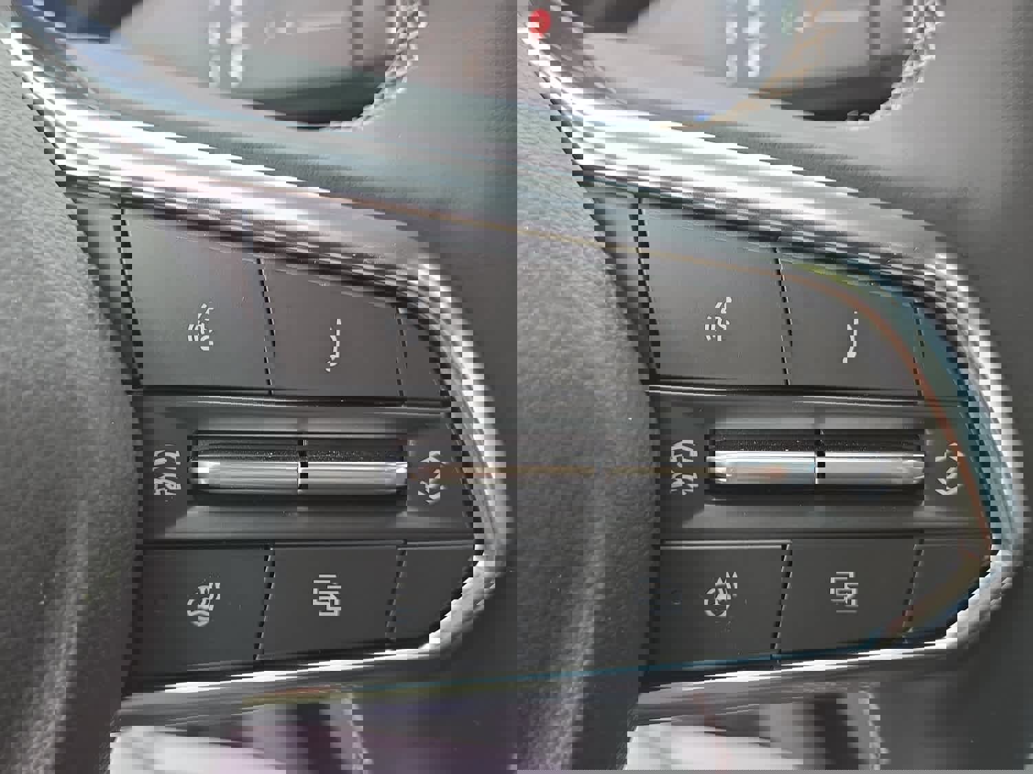 New 2026 Chevrolet Equinox EV LT image 20