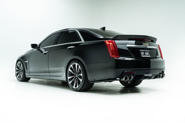 Used 2018 Cadillac CTS V w/ Luxury Package image 18