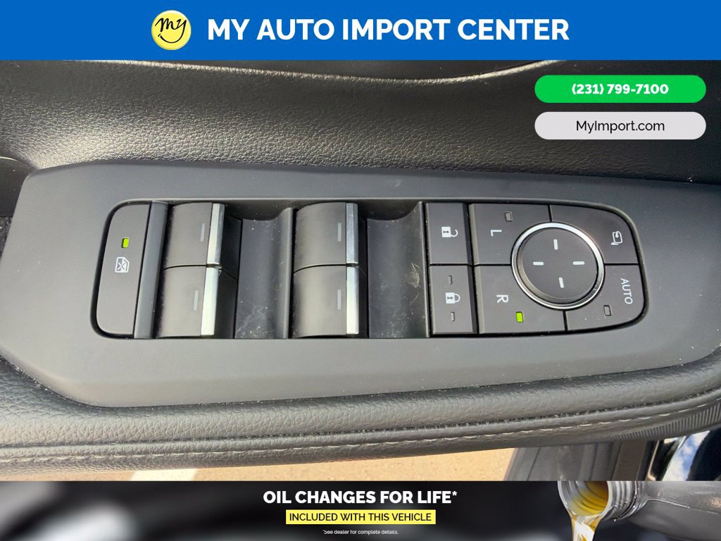 Used 2025 Toyota Grand Highlander AWD Hybrid image 10