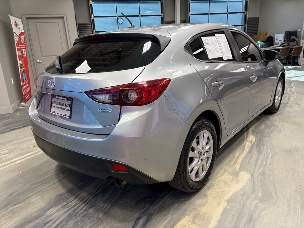 Used 2016 MAZDA MAZDA3 i Sport w/ Preferred Equipment Package image 28