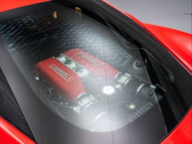 Used 2012 Ferrari 458 Italia Coupe RWD image 40