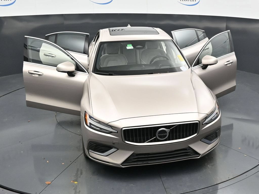 Used 2023 Volvo S60 T8 Ultimate AWD/4WD image 34
