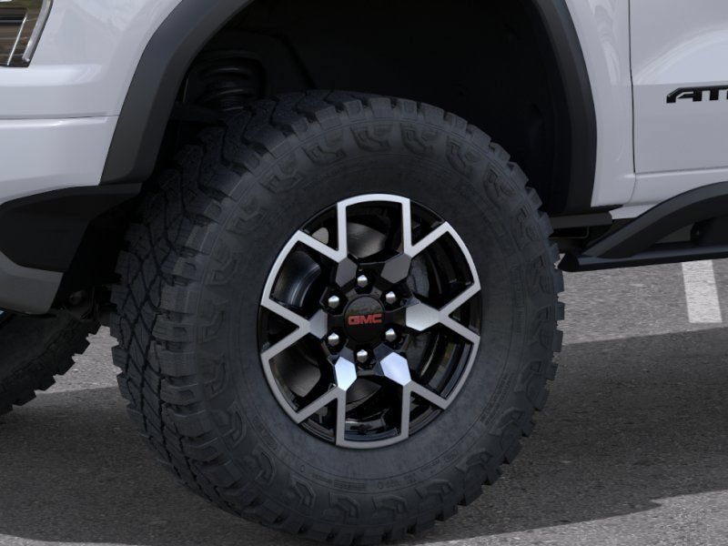 New 2026 GMC Canyon AT4X w/ LPO, Black Badging Package AWD/4WD image 9
