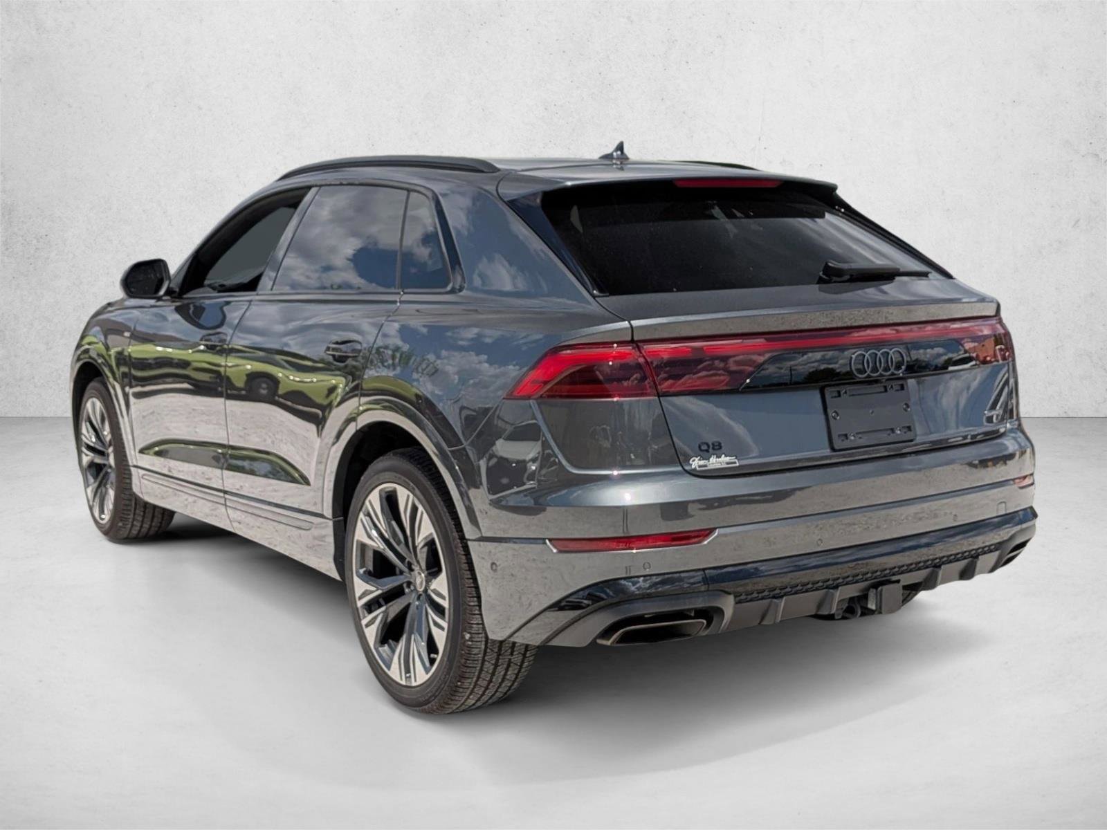 Certified 2025 Audi Q8 Prestige w/ Prestige Package AWD/4WD image 6