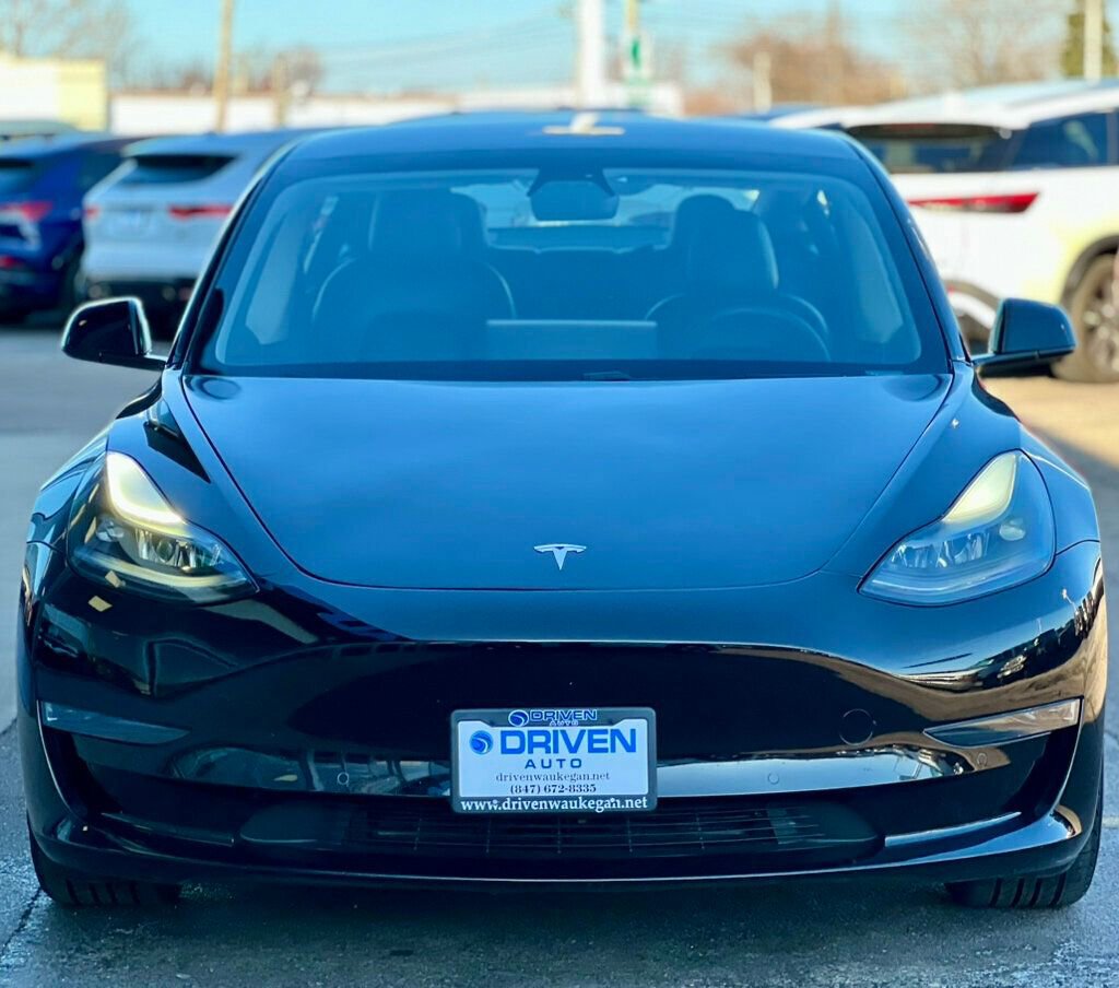 Used 2021 Tesla Model 3 Standard Range Plus image 6