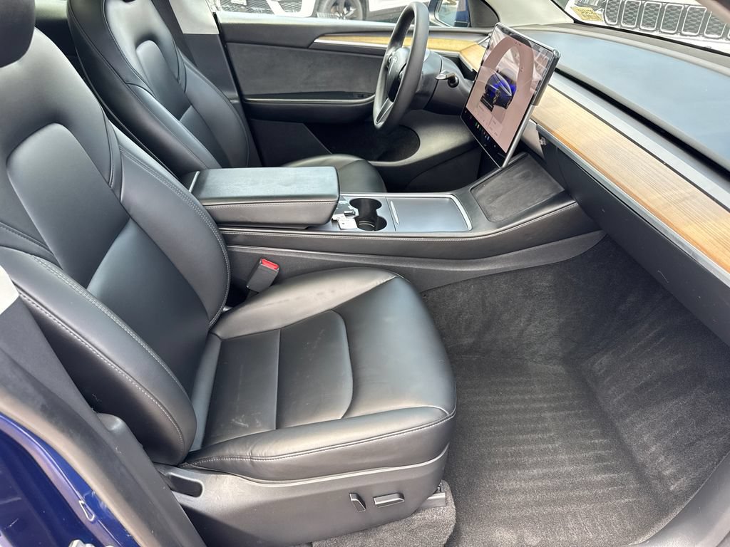 Used 2023 Tesla Model Y Long Range AWD/4WD image 15