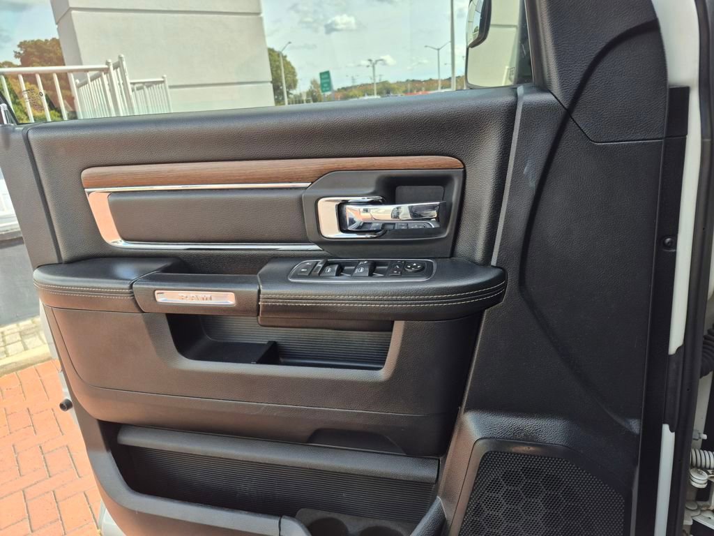 Used 2016 RAM 1500 Laramie w/ Convenience Group image 16