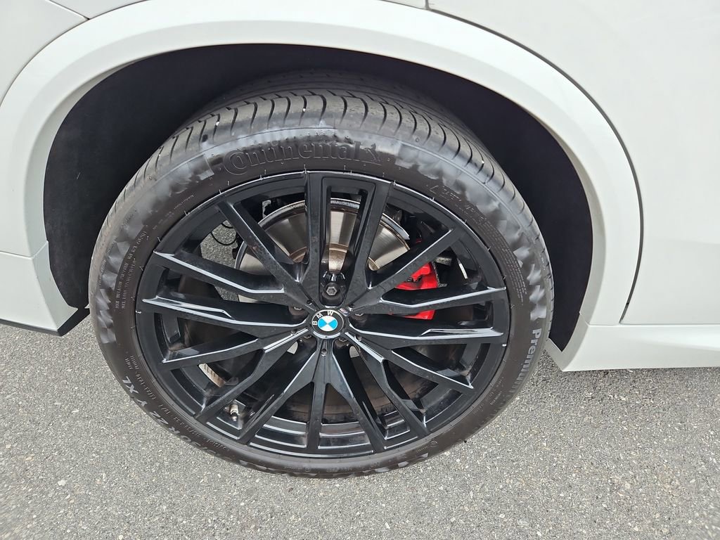 Used 2023 BMW X5 xDrive40i w/ Executive Package image 41