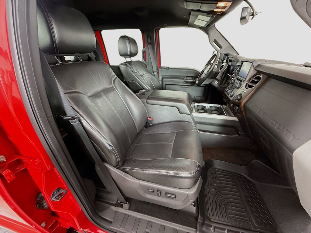 Used 2013 Ford F250 Lariat w/ Lariat Interior Pkg image 18
