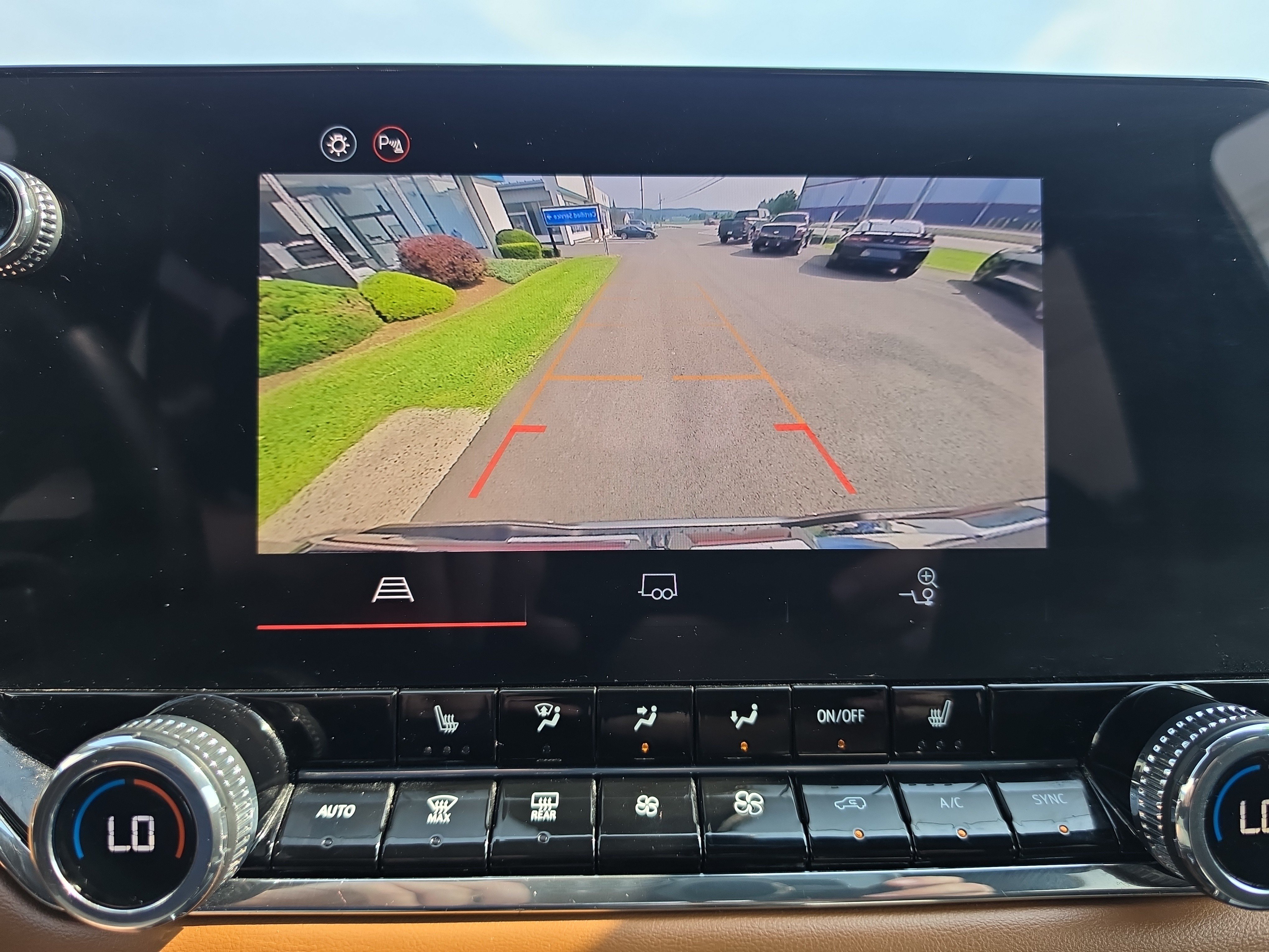 Used 2025 GMC Canyon AT4 AWD/4WD image 28